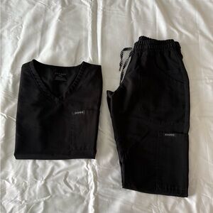 Black Jaanuu Petite Straight Leg Scrub Set